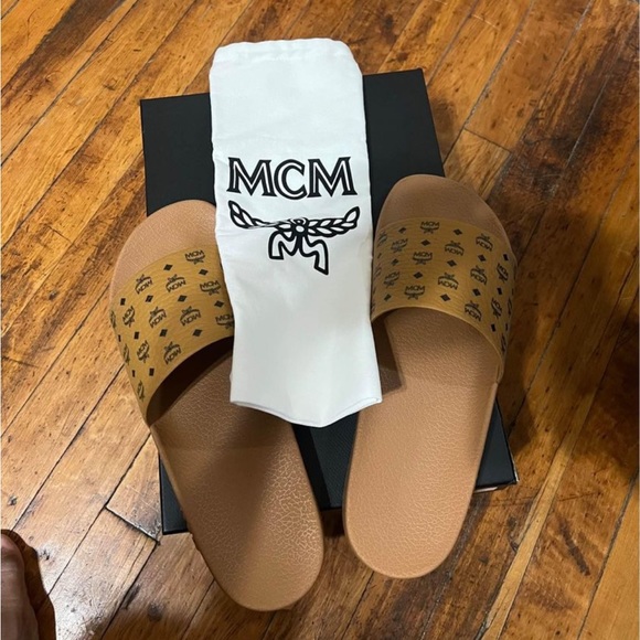 MCM Monogram Slides Size 13 - Picture 2 of 3